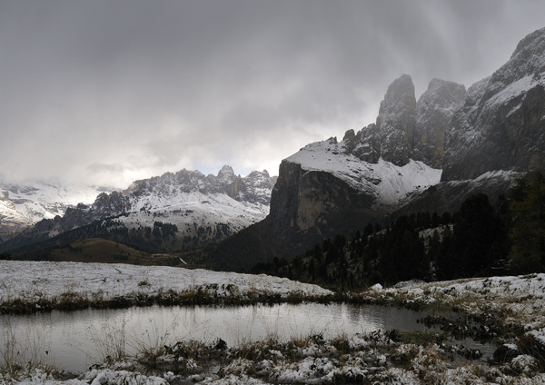 Dal Passo Sella verso nord.jpg